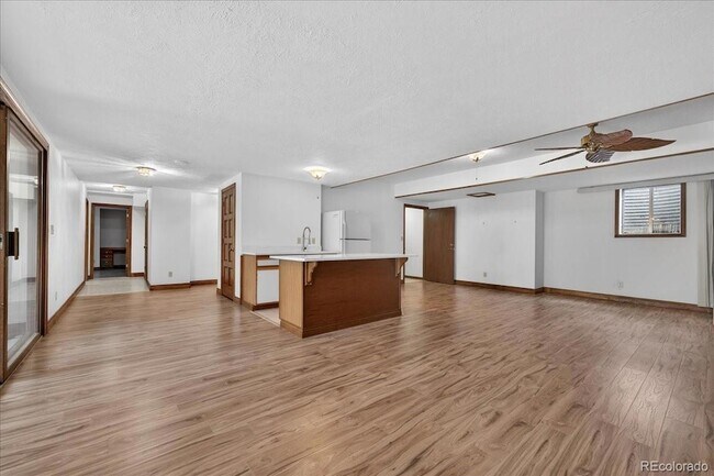 Building Photo - 10193 Meade Ct