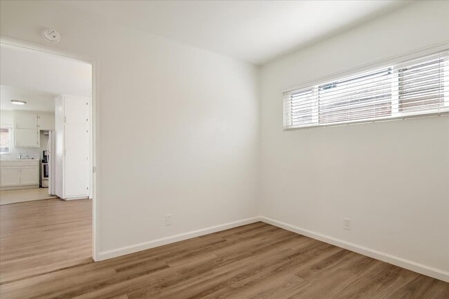 Building Photo - 11856 Beatrice St