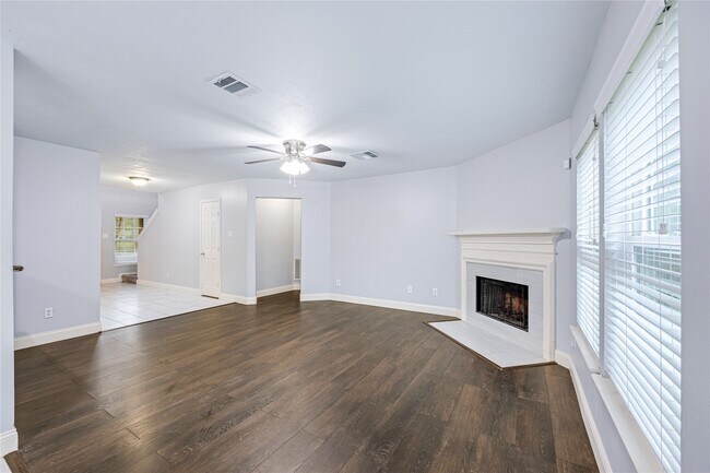 Building Photo - 28507 Chateau Springs Ct