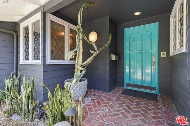 Building Photo - 1400 Jonesboro Dr