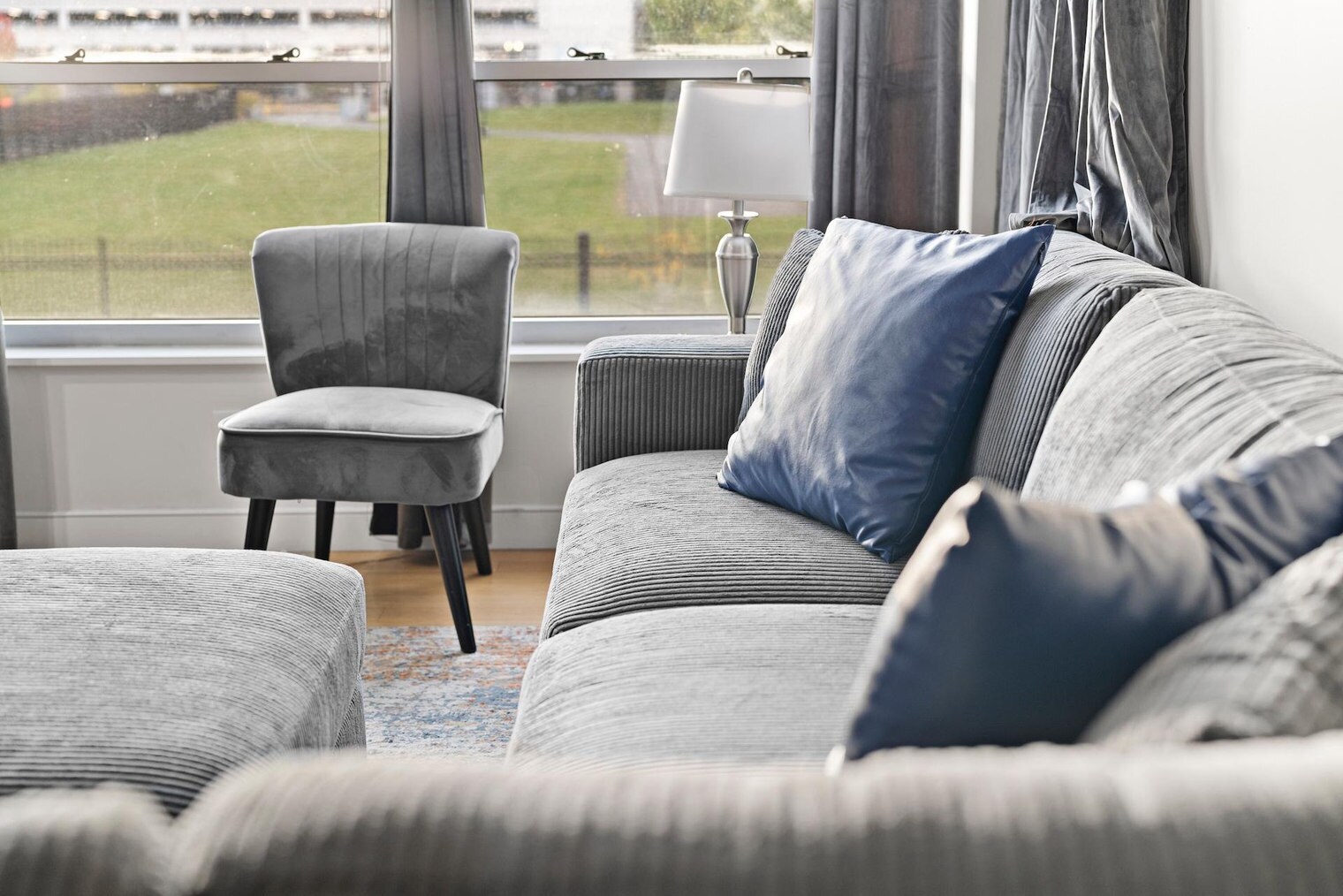 Building Photo - 601 Albany St