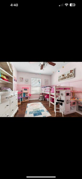 Building Photo - 45411 Ingleham Cir