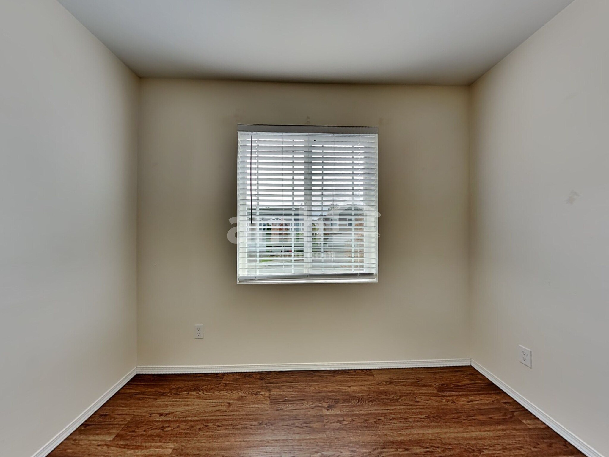 Building Photo - 6321 41st St NE