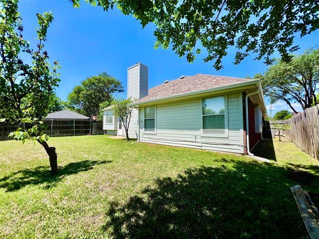 Building Photo - 2735 Wentworth Dr