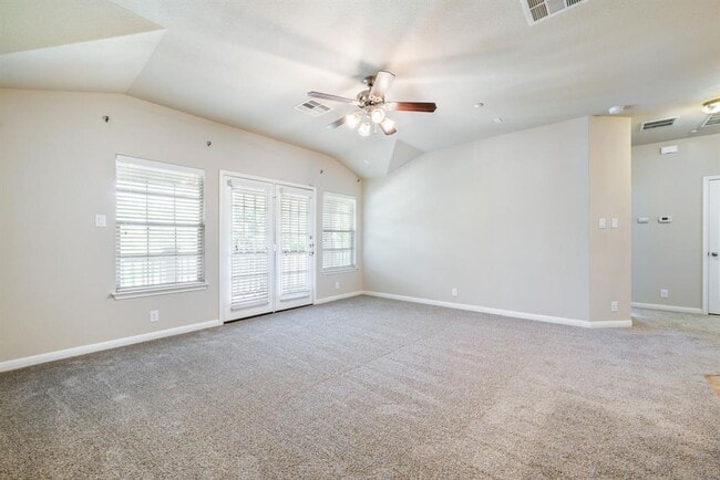 Building Photo - 1310 W Parmer Ln