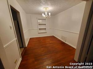 Building Photo - 2607 W Craig Pl