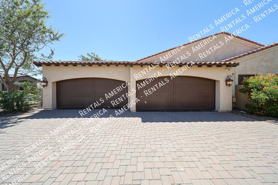 Building Photo - 4430 E Gemini Pl