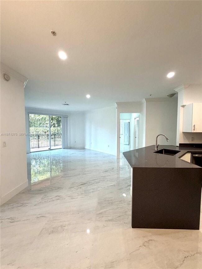 Building Photo - 4402 SW 160th Ave