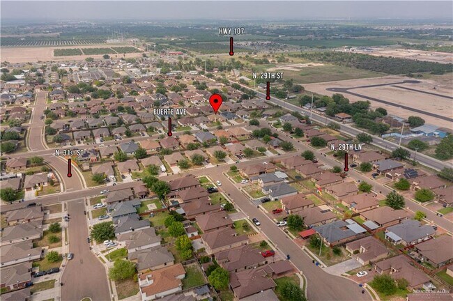Building Photo - 2912 Fuerte Ave