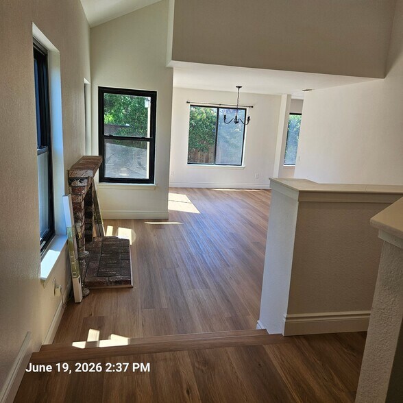 Building Photo - 1145 Quail Valley Run