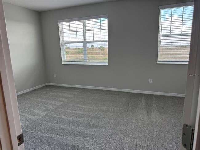 Building Photo - 12184 Plumpton Dr