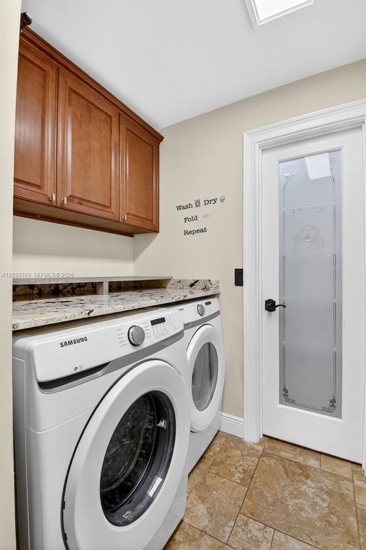 Building Photo - 13808 Geranium Pl