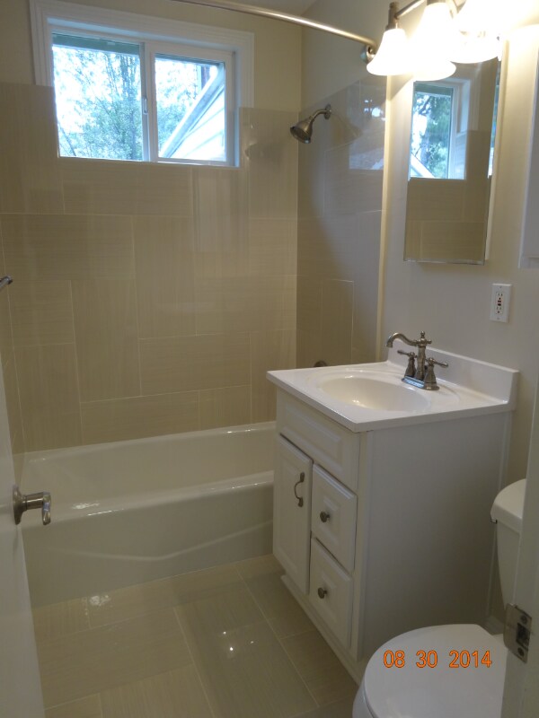 Building Photo - 382 La Perle Pl