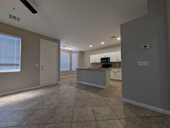 Building Photo - 2773 Echo Springs St