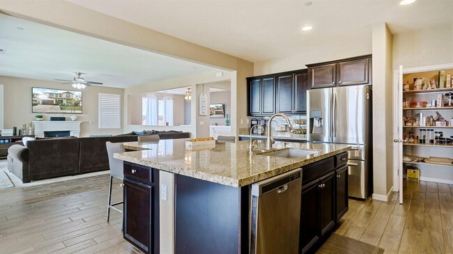 Building Photo - 788 River Bend Dr