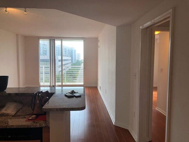 Building Photo - 18800 NE 29th Ave