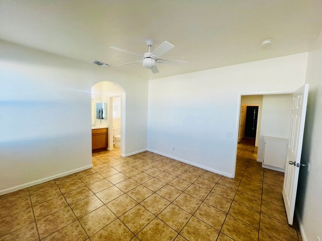 Building Photo - Charming Single-Story 3-Bedroom Home with Bonus Room