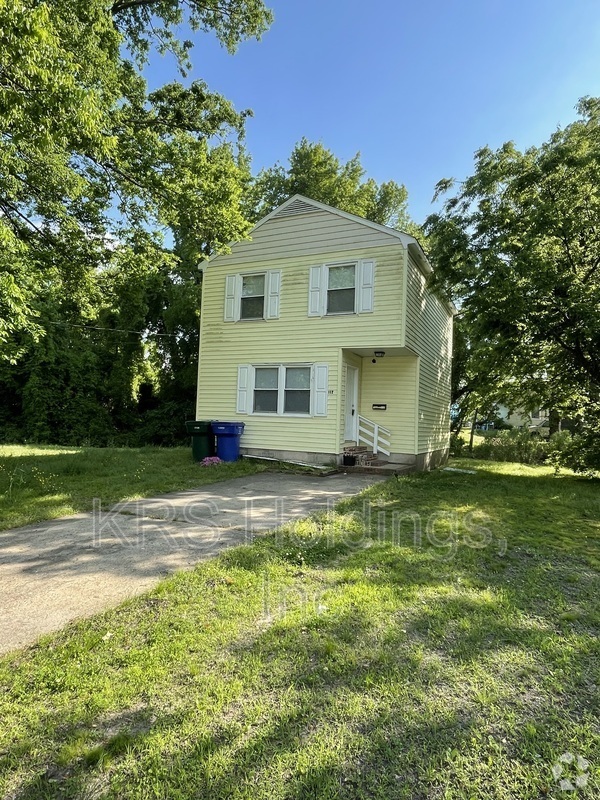 Building Photo - 117 Beechwood Ave