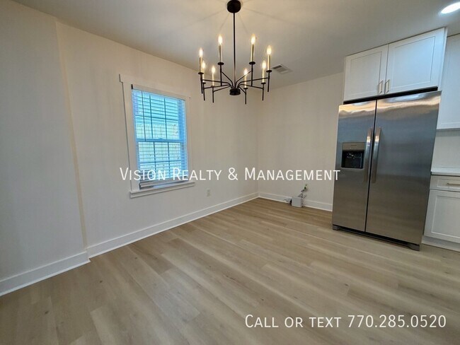 Building Photo - 1255 Campbellton Rd SW