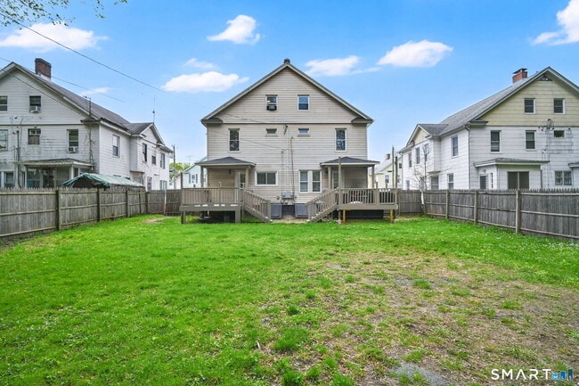 Building Photo - 42 Hartford Ave