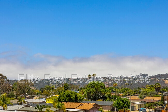 Building Photo - 3315 Clairemont Mesa Blvd