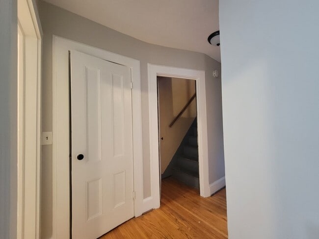 Building Photo - 442 Meigs-VR