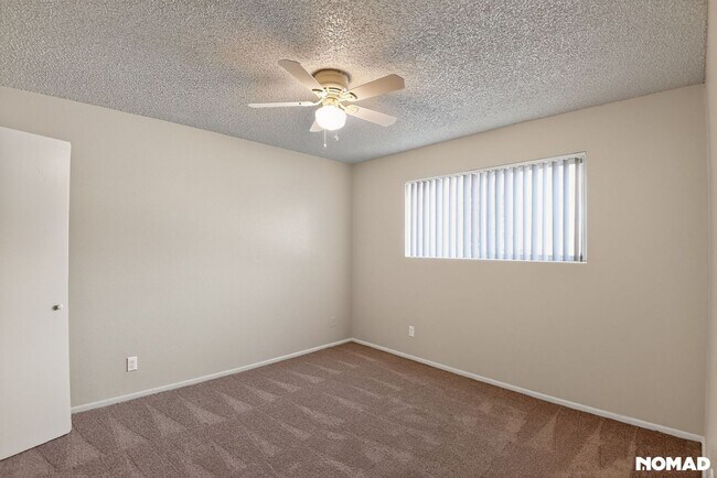 Building Photo - 6502 N 17th Ave