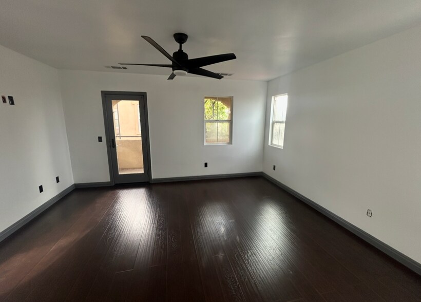 Building Photo - 3630 W Medici Ln