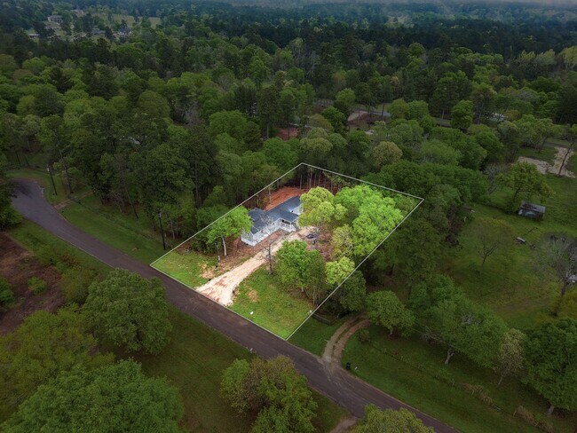 Building Photo - 17411 Rolling Hill Ln