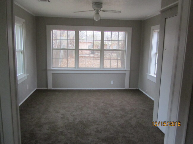 Building Photo - NICE Duplex for Rent close to Midtown and ...