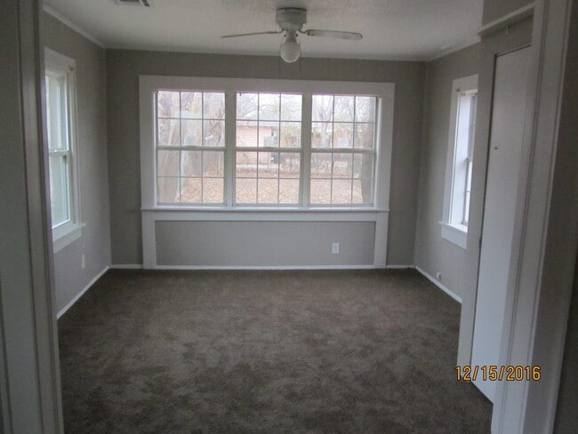 Building Photo - NICE Duplex for Rent close to Midtown and the Plaza District 2-bed & 1-bed available