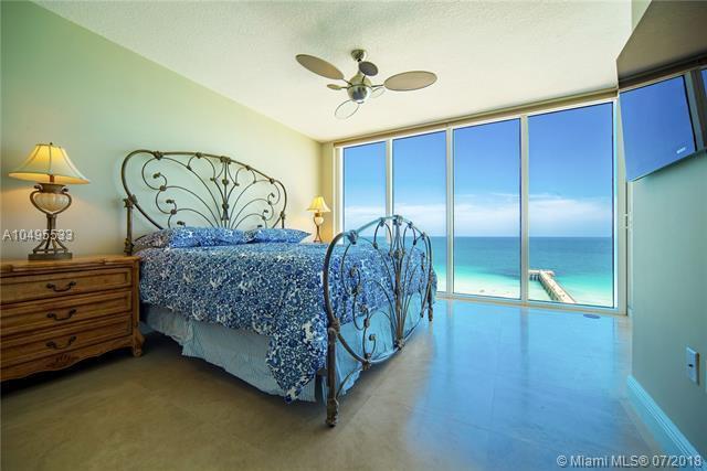 Building Photo - 16699 Collins Ave