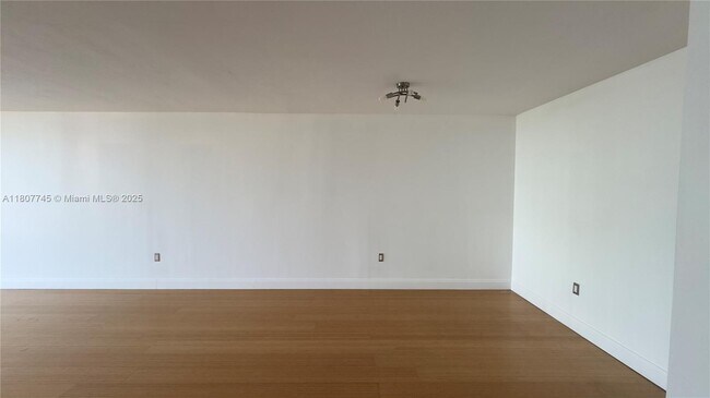 Building Photo - 2851 NE 183rd St