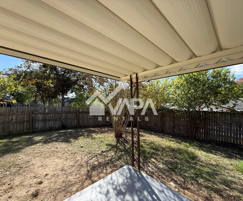 Building Photo - 10123 Vigilante Trail