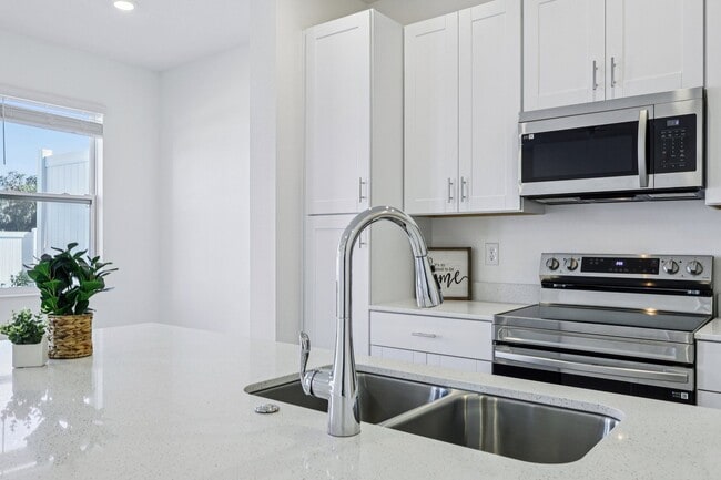 Floorplan - Nona Homes