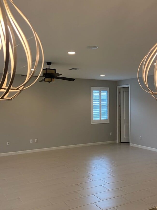 Building Photo - STUNNING NEWER HOME- GATED