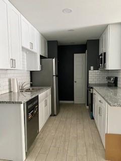 Building Photo - 8034 Antoine Dr