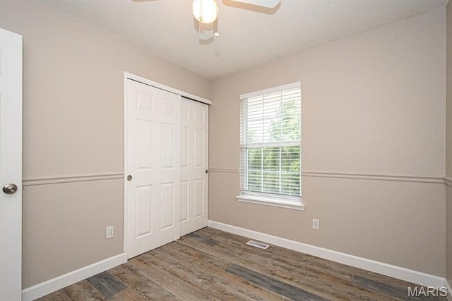 Building Photo - 1031 Thames Dr