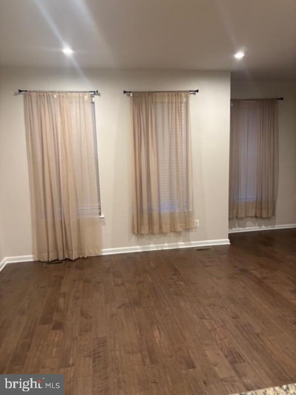 Building Photo - 11033 Blackburn Cove Ln