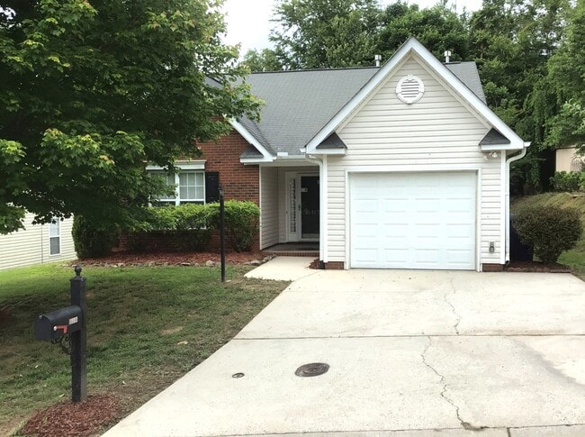 Primary Photo - 5117 Oakhurst Park Ct
