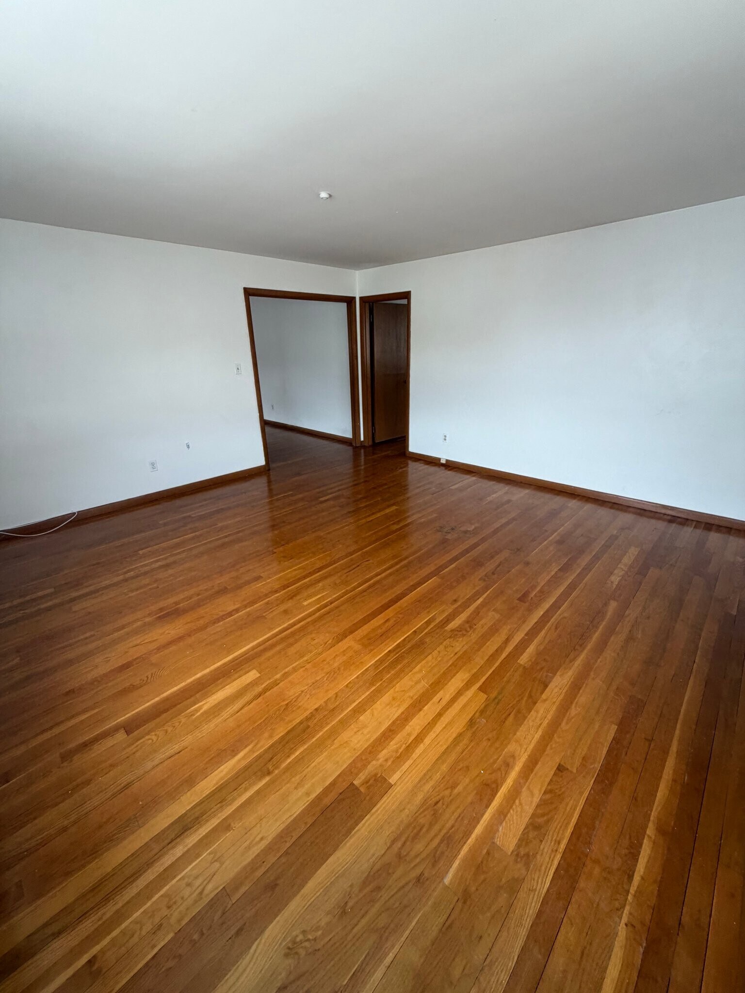 Building Photo - 100 Pilgrim Ave