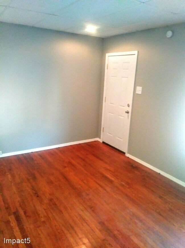 Building Photo - 1 br, 1 bath House - 4070 Schiller Place