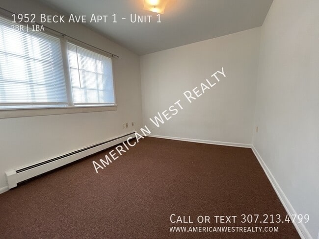 Building Photo - 1952 Beck Ave