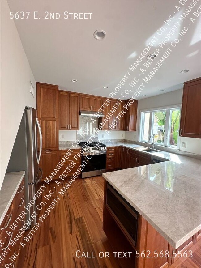 Building Photo - 5637 2nd St