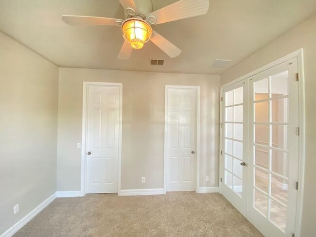 Building Photo - 8433 Corkfield Ave