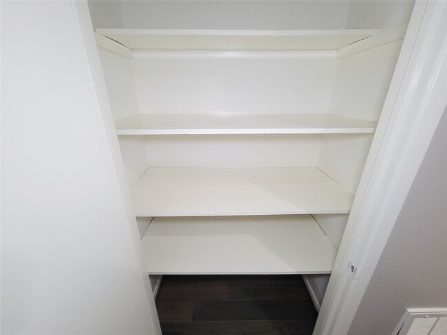 Building Photo - 1803 Cypress Dr