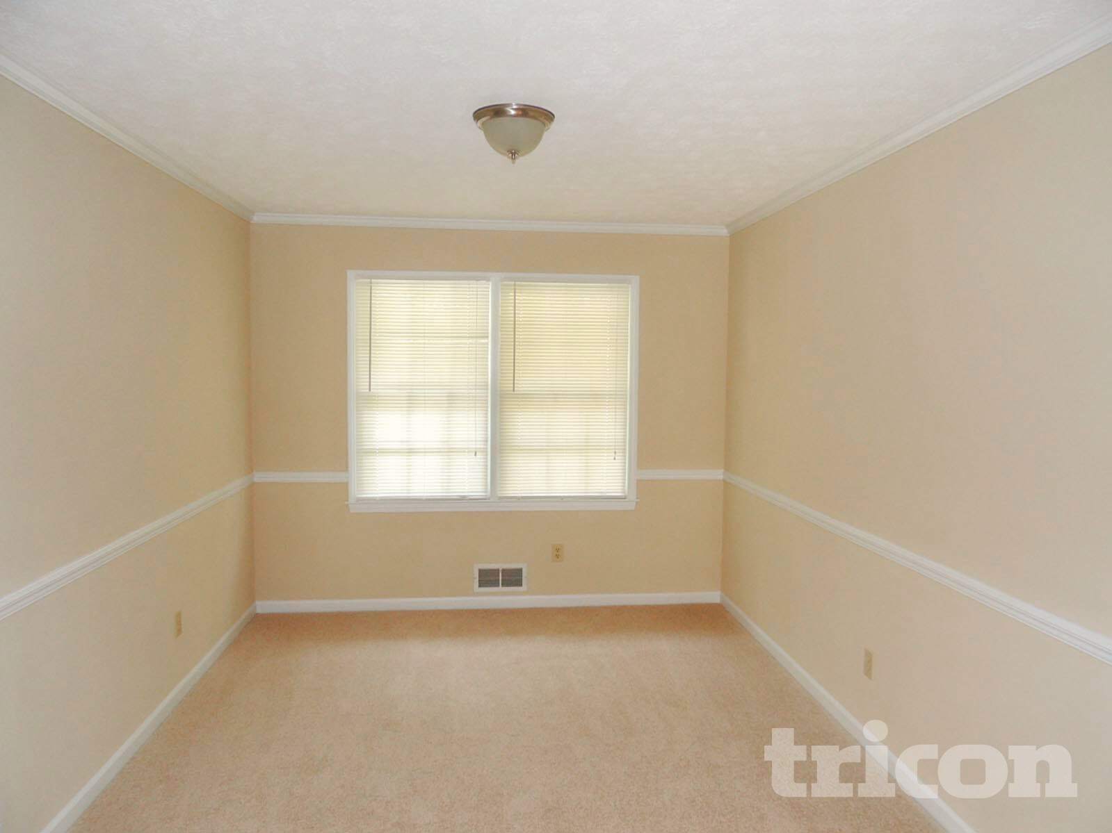 Building Photo - 1431 Tall Pines Dr