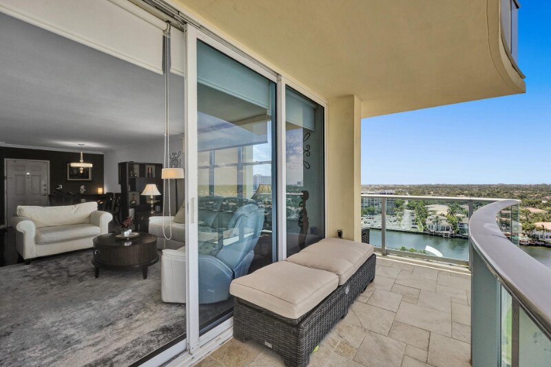 Building Photo - 2501 S Ocean Dr