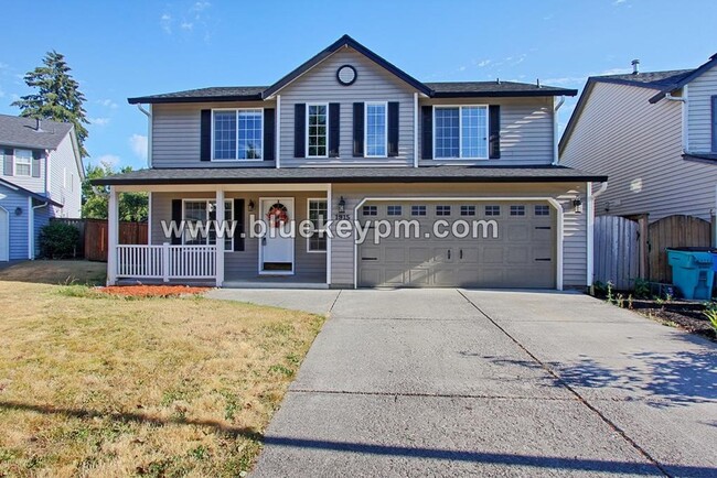 Building Photo - 4 Bed, 2.5 Bath Home in Cul-de-sac in Fisher's Landing East