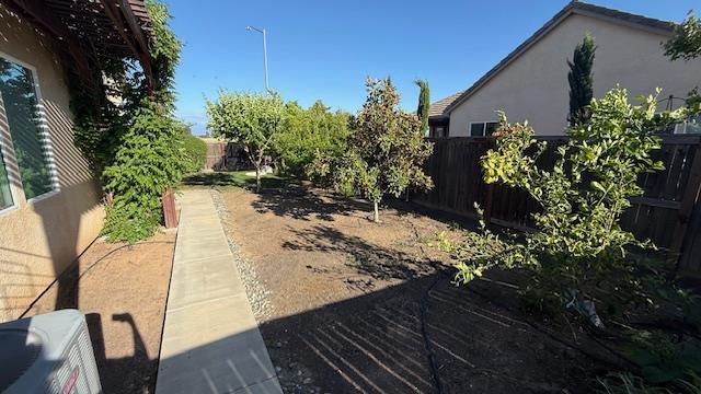 Building Photo - 2688 Vartikian Ave